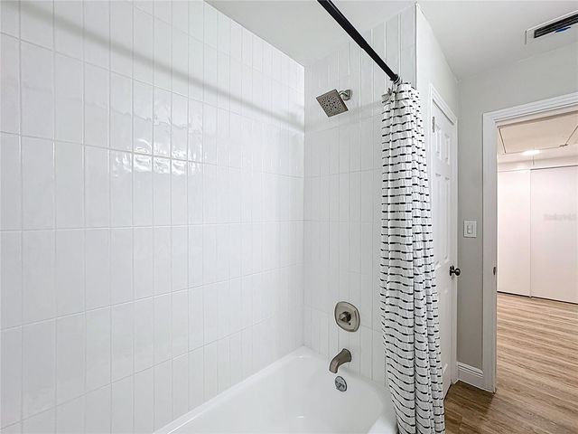 3223 N ORANGE AVE, Orlando, FL 32803