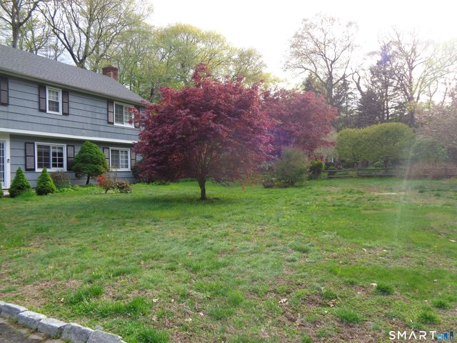 151 Sun Dance Road, Stamford, CT 06905