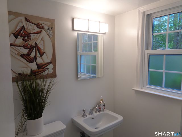 151 Sun Dance Road, Stamford, CT 06905