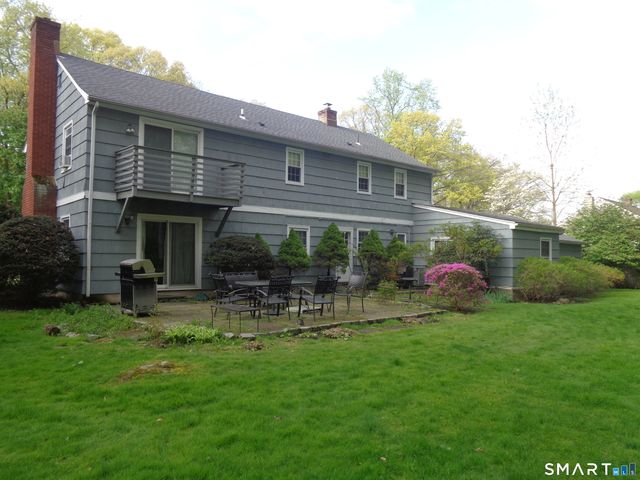 151 Sun Dance Road, Stamford, CT 06905