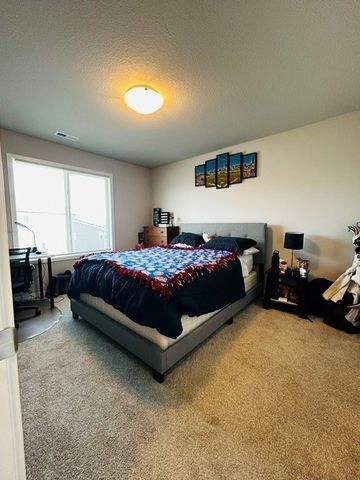 4719 167th Street, Urbandale, IA 50323