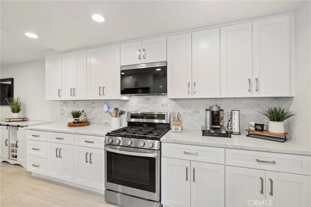 24 Sunfish, Irvine, CA 92604