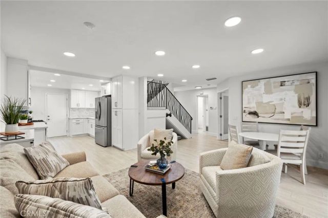 24 Sunfish, Irvine, CA 92604
