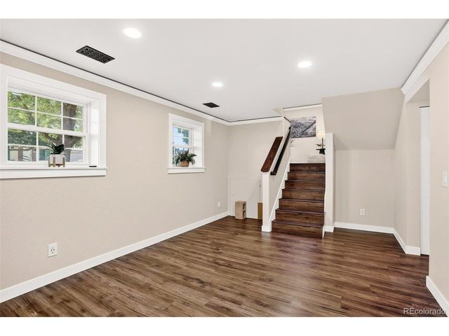 1672 S Rifle St, Aurora, CO 80017