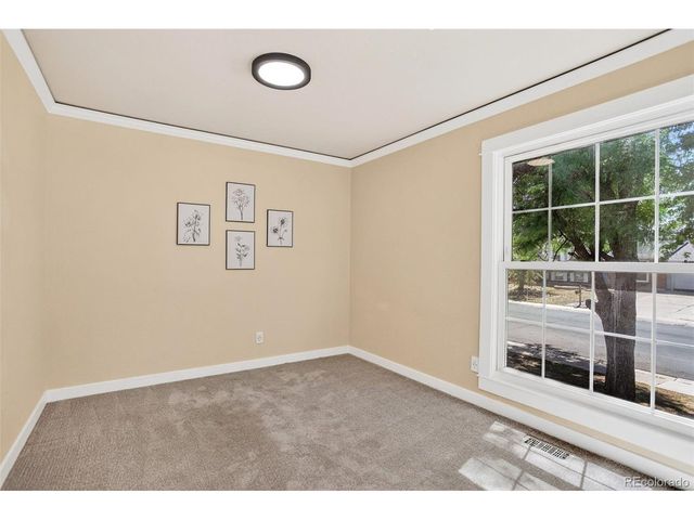 1672 S Rifle St, Aurora, CO 80017