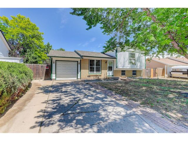 1672 S Rifle St, Aurora, CO 80017