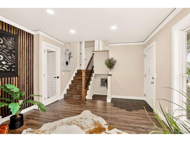 1672 S Rifle St, Aurora, CO 80017