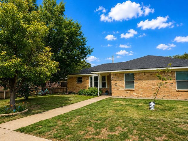 8202 TEJAS Trail, Amarillo, TX 79110
