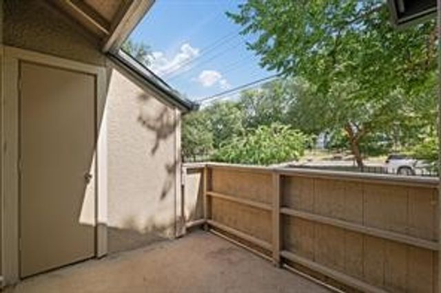 8601 Park Lane 323, Dallas, TX 75231