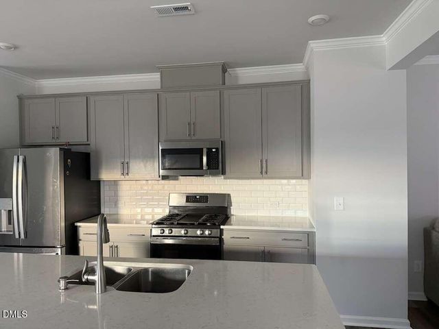 203 Nahunta Drive, Apex, NC 27539