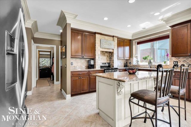7303 William Drive, Shelby Twp, MI 48316