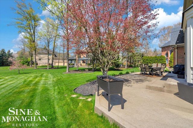 7303 William Drive, Shelby Twp, MI 48316