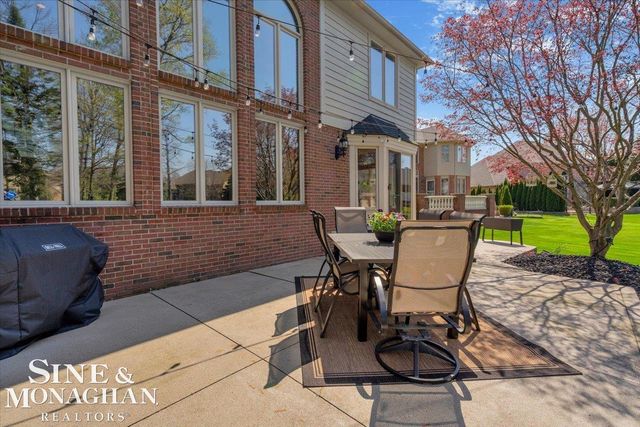 7303 William Drive, Shelby Twp, MI 48316
