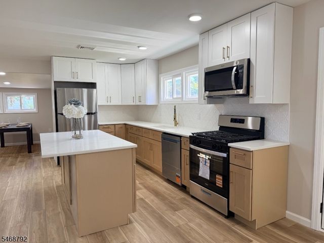 36 Charles Ter, Piscataway Twp., NJ 08854