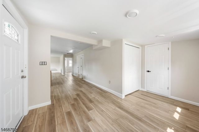 36 Charles Ter, Piscataway Twp., NJ 08854