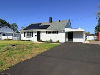 36 Charles Ter, Piscataway Twp., NJ 08854
