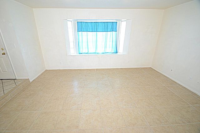 6941 W Vermont Avenue, Glendale, AZ 85303