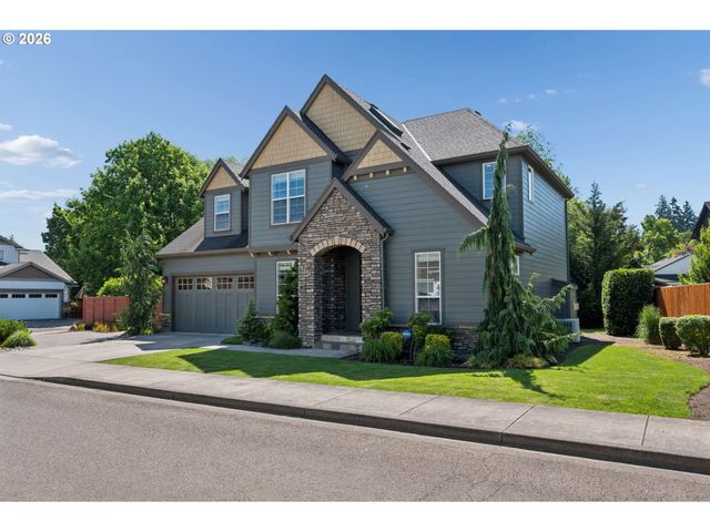 3864 Se HERON GLEN Way, Milwaukie, OR 97267