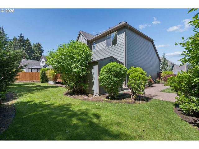 3864 Se HERON GLEN Way, Milwaukie, OR 97267