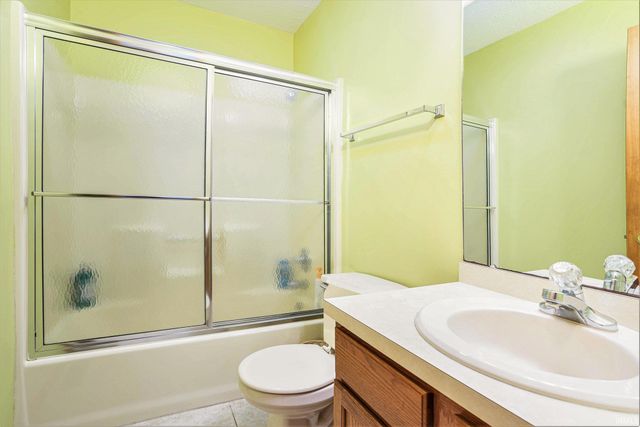 25855 Fox Tail Trail, South Bend, IN 46628