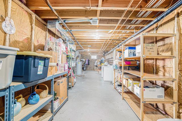 25855 Fox Tail Trail, South Bend, IN 46628