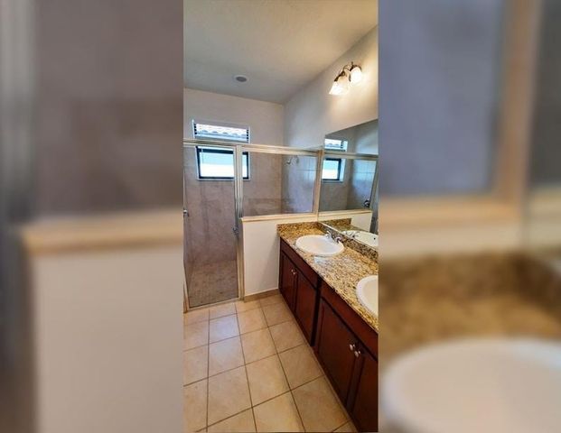 5542 Useppa Drive, Ave Maria, FL 34142