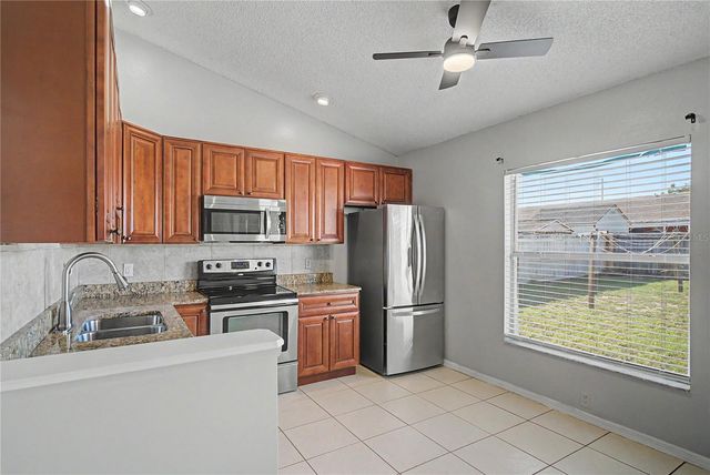 7714 LEGACY LANE, Orlando, FL 32818