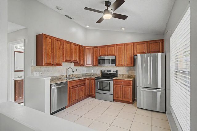 7714 LEGACY LANE, Orlando, FL 32818