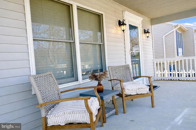 7850-B E SHORE RD, Pasadena, MD 21122