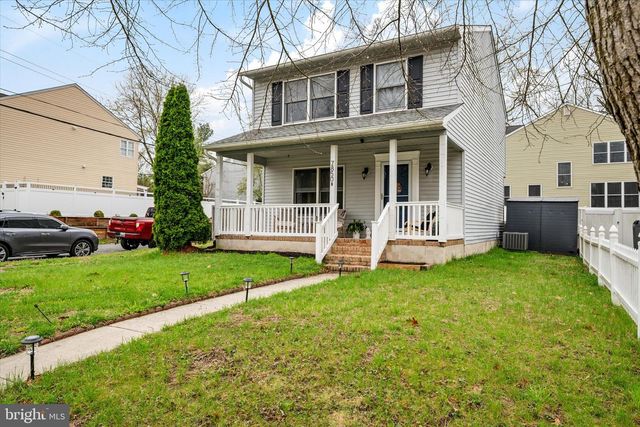 7850-B E SHORE RD, Pasadena, MD 21122