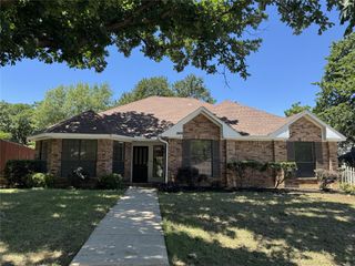 1906 Buffalo Bend Drive, Lewisville, TX 75067