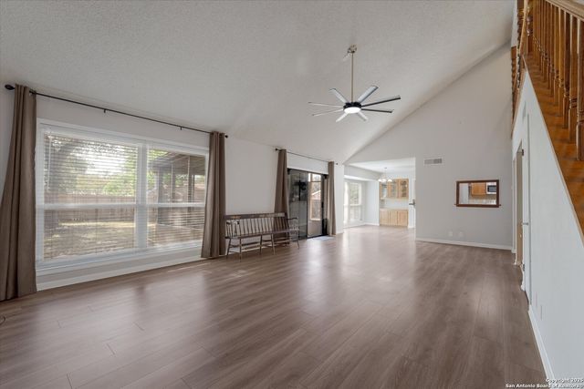 7107 Stirrup Cir, San Antonio, TX 78240