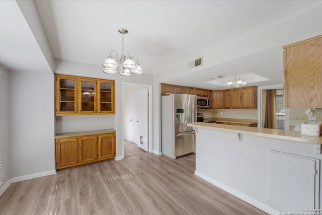 7107 Stirrup Cir, San Antonio, TX 78240