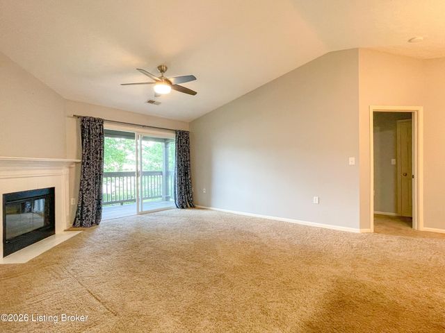 5305 Pacer Ln 204, Louisville, KY 40241