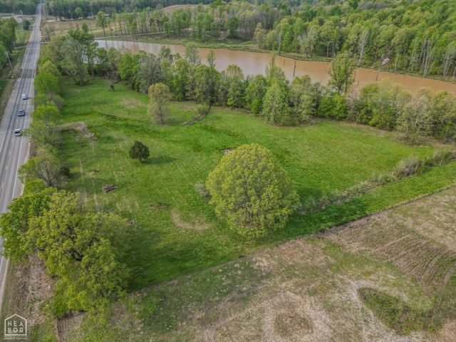 5 Highway 135, Paragould, AR 72450