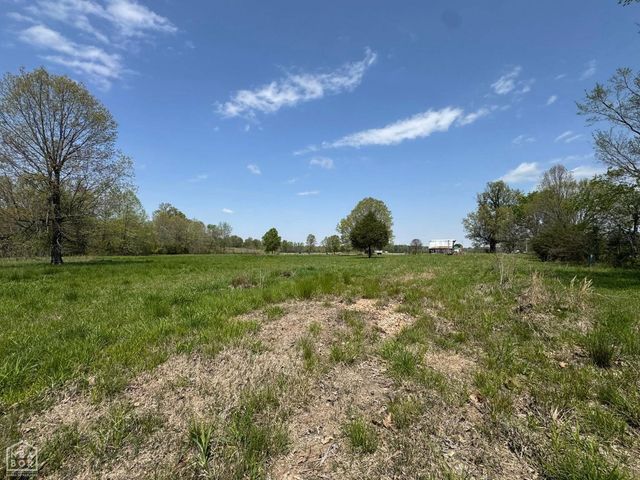 5 Highway 135, Paragould, AR 72450