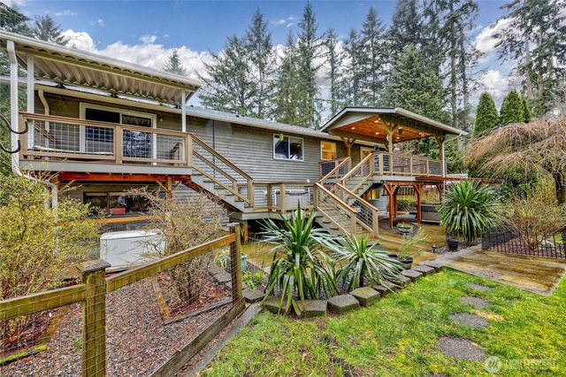 3340 SE Summer Place, Port Orchard, WA 98366