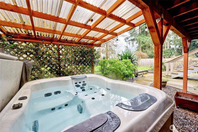 3340 SE Summer Place, Port Orchard, WA 98366