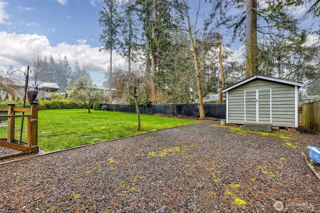 3340 SE Summer Place, Port Orchard, WA 98366