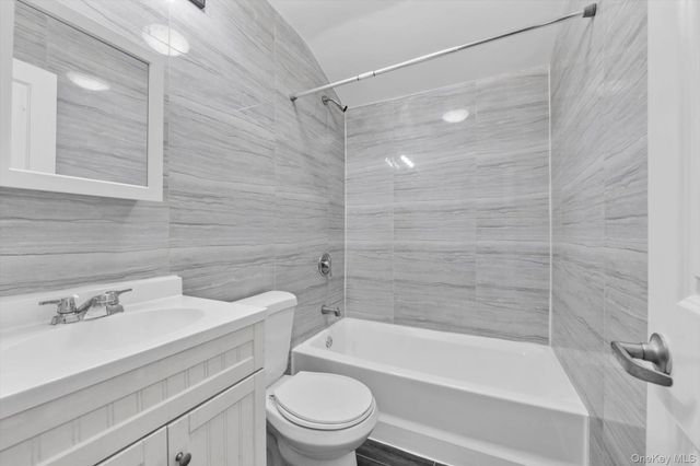 14734 224th Street, Jamaica, NY 11413