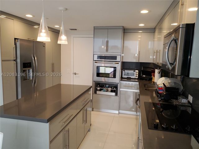 3000 Island Blvd 2603, Aventura, FL 33160