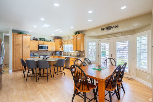 5843 W AVONMORE CIR, Highland, UT 84003