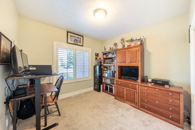 5843 W AVONMORE CIR, Highland, UT 84003