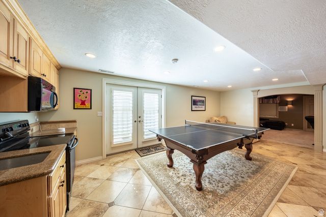 5843 W AVONMORE CIR, Highland, UT 84003