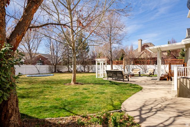 5843 W AVONMORE CIR, Highland, UT 84003