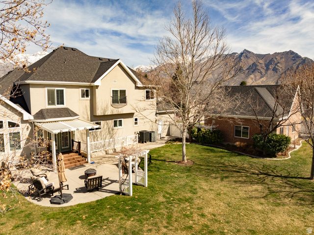5843 W AVONMORE CIR, Highland, UT 84003