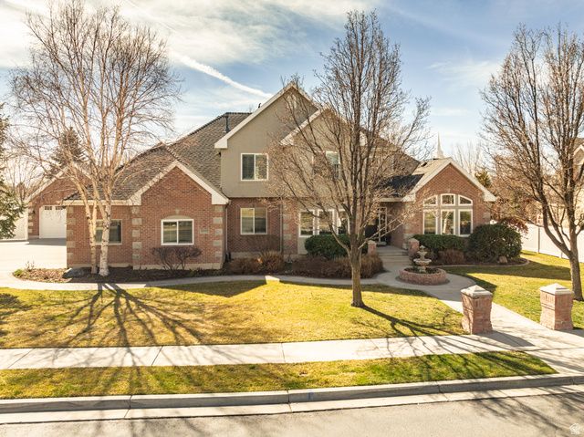 5843 W AVONMORE CIR, Highland, UT 84003
