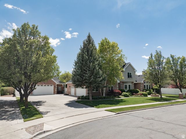 5843 W AVONMORE CIR, Highland, UT 84003