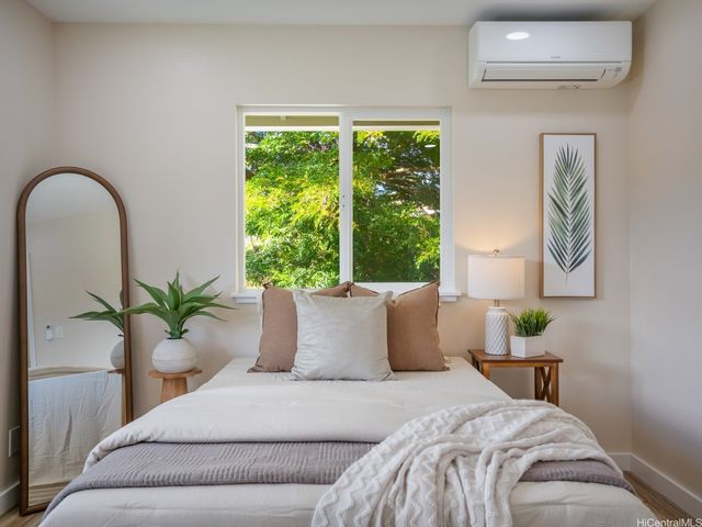 1091 Alahaki Street, Kailua, HI 96734