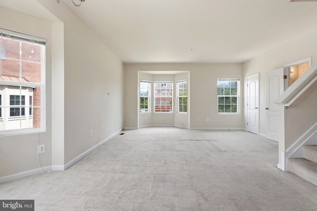 5043 OYSTER REEF PL, Waldorf, MD 20602